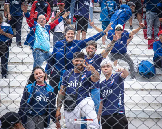 Nacional vs Peñarol — Hinchada — fotografía de La Abdón