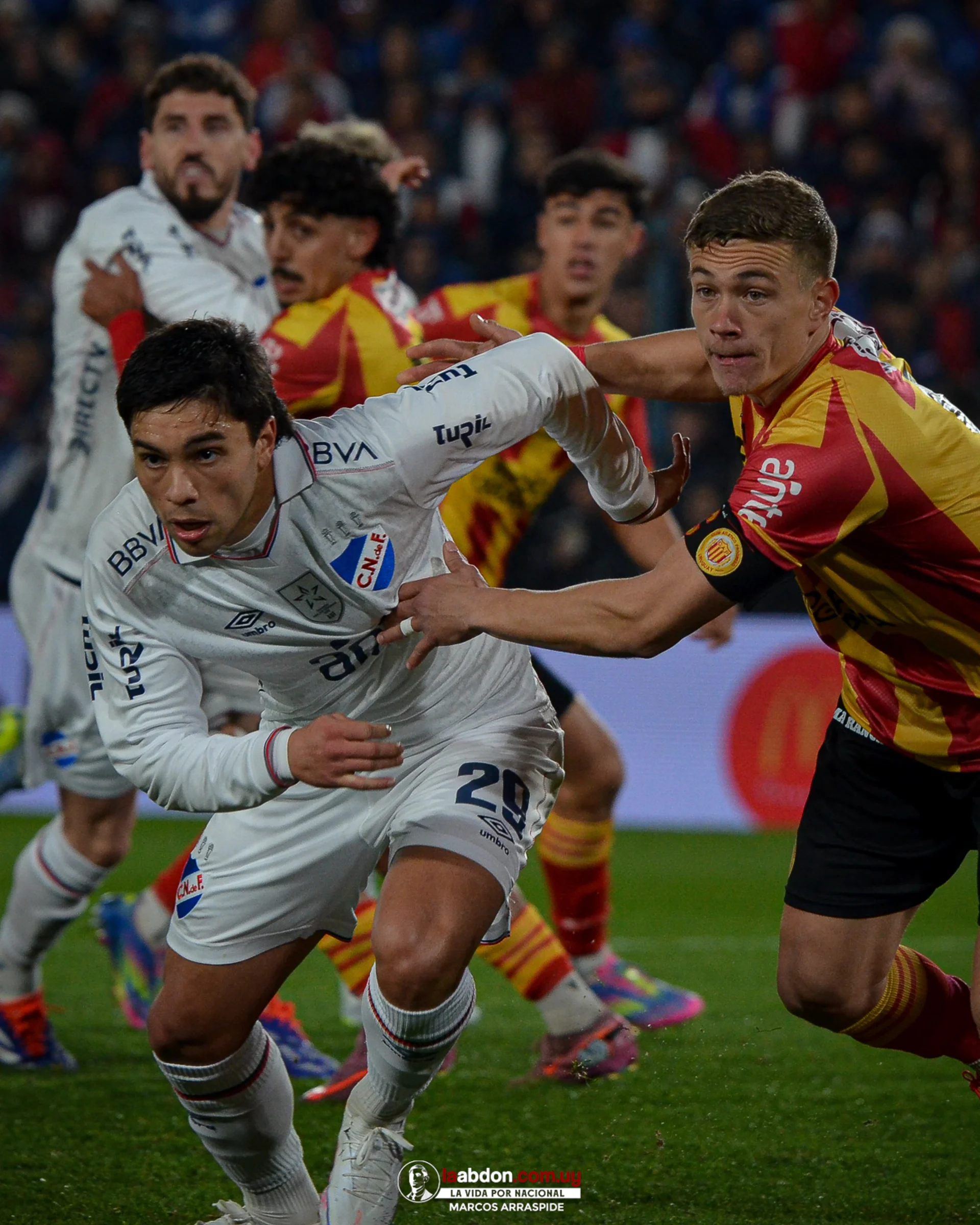 Nacional vs. Progreso — fotografía de Marcos Arraspide