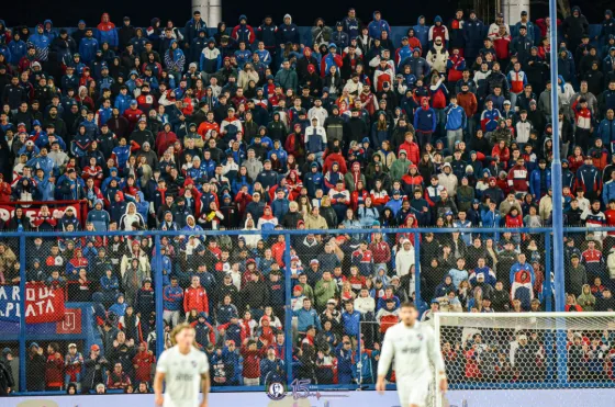 Nacional vs. Liverpool — fotografía de Marcos Arraspide