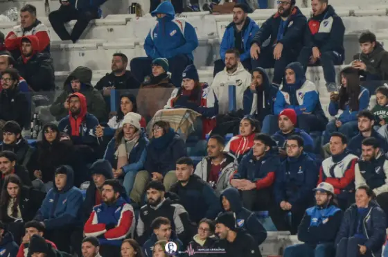 Buscate - Nacional vs. Albion — fotografía de Marcos Arraspide