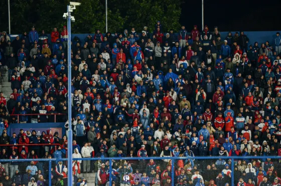 Nacional vs. Liverpool — fotografía de Marcos Arraspide