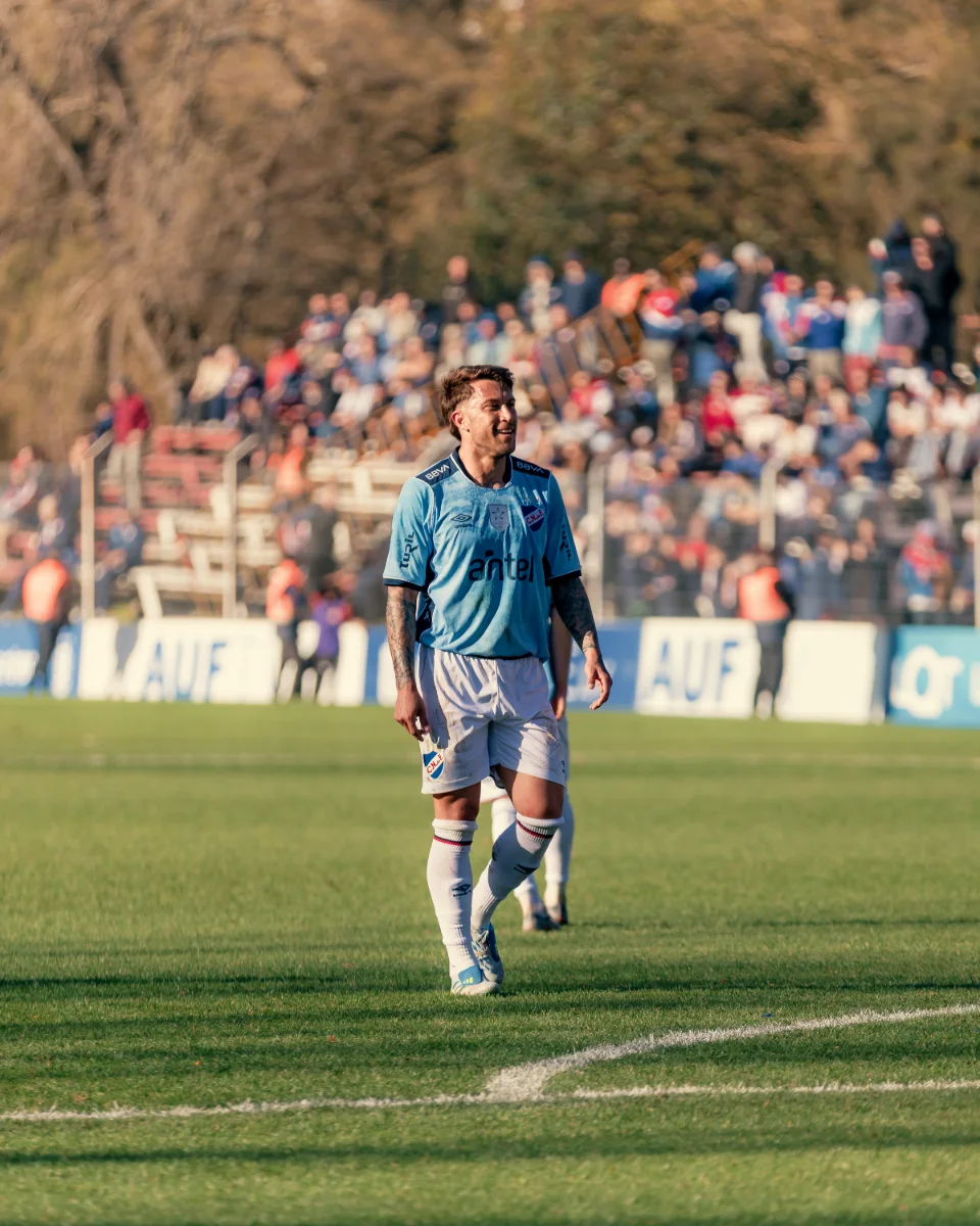Progreso vs. Nacional — fotografía de Felipe Nin