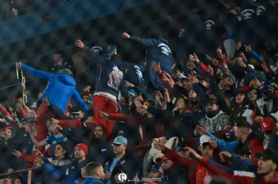 Buscate - Nacional vs. Albion — fotografía de Marcos Arraspide