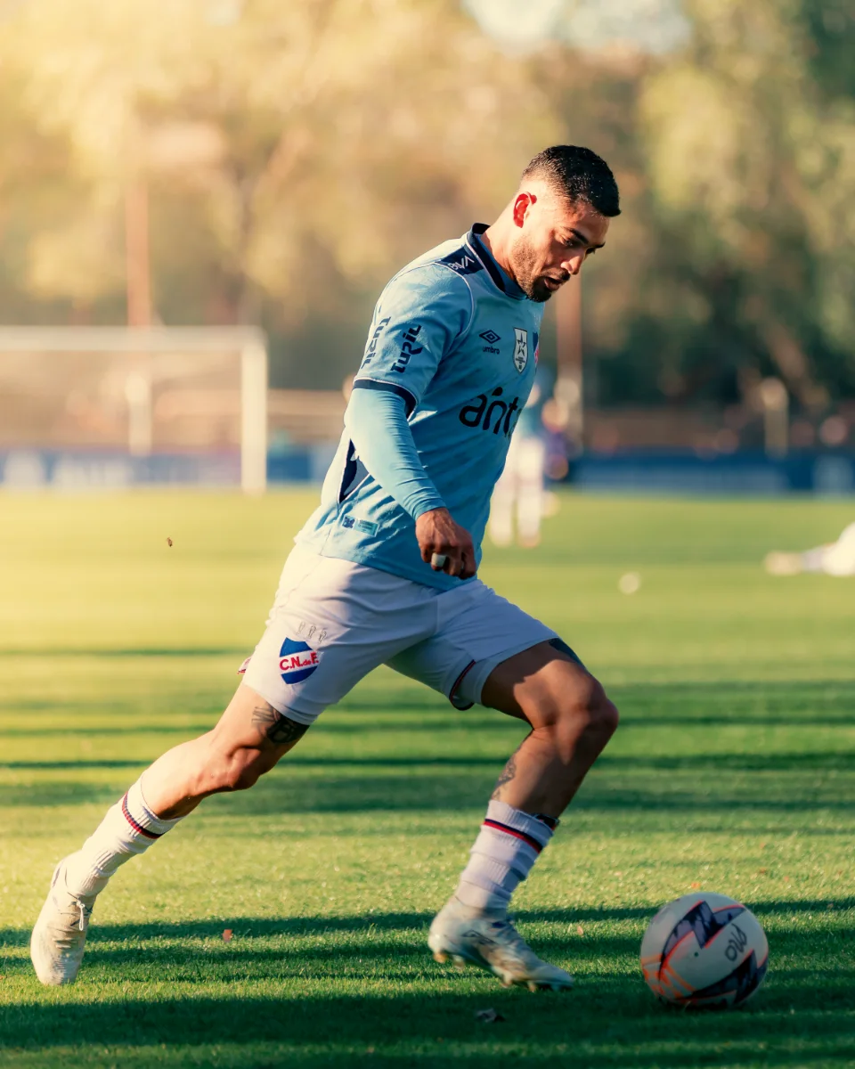 Progreso vs. Nacional — fotografía de Felipe Nin
