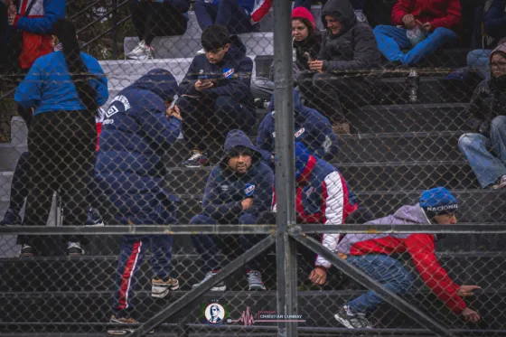 Nacional vs Wanderers - Hinchada — fotografía de Christian Cumbay