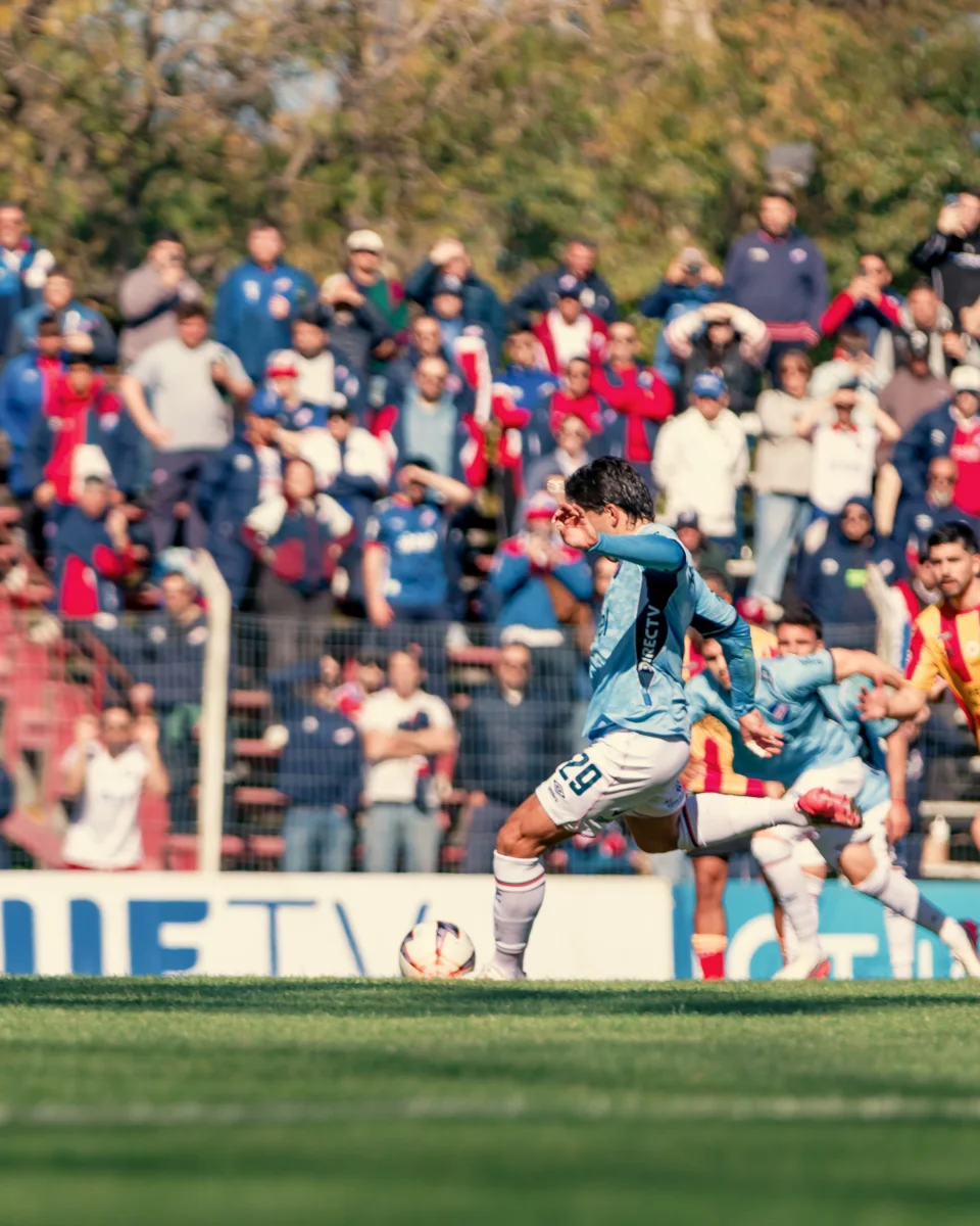 Progreso vs. Nacional — fotografía de Felipe Nin