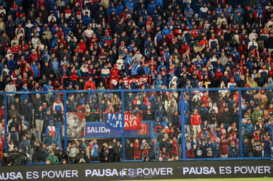 Nacional vs. Liverpool — fotografía de Marcos Arraspide